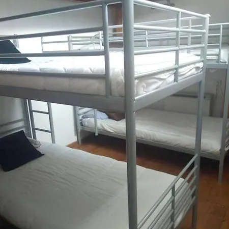 2 Bedrooms With Shared Pool At