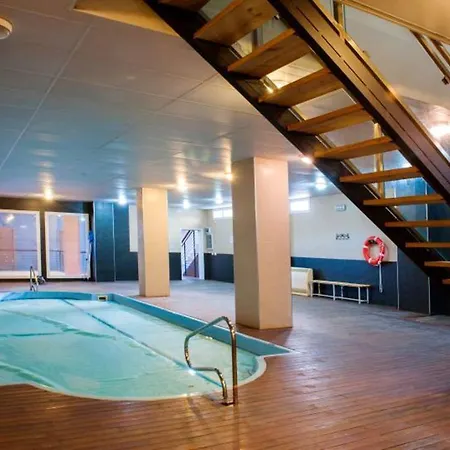 Apartment 2 Bedrooms With Shared Pool At Sierra Nevada
